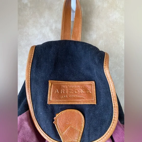 Arizona Jean Company Vintage Multicolor Canvas Backpack with Leather Accents - Picture 4 of 11